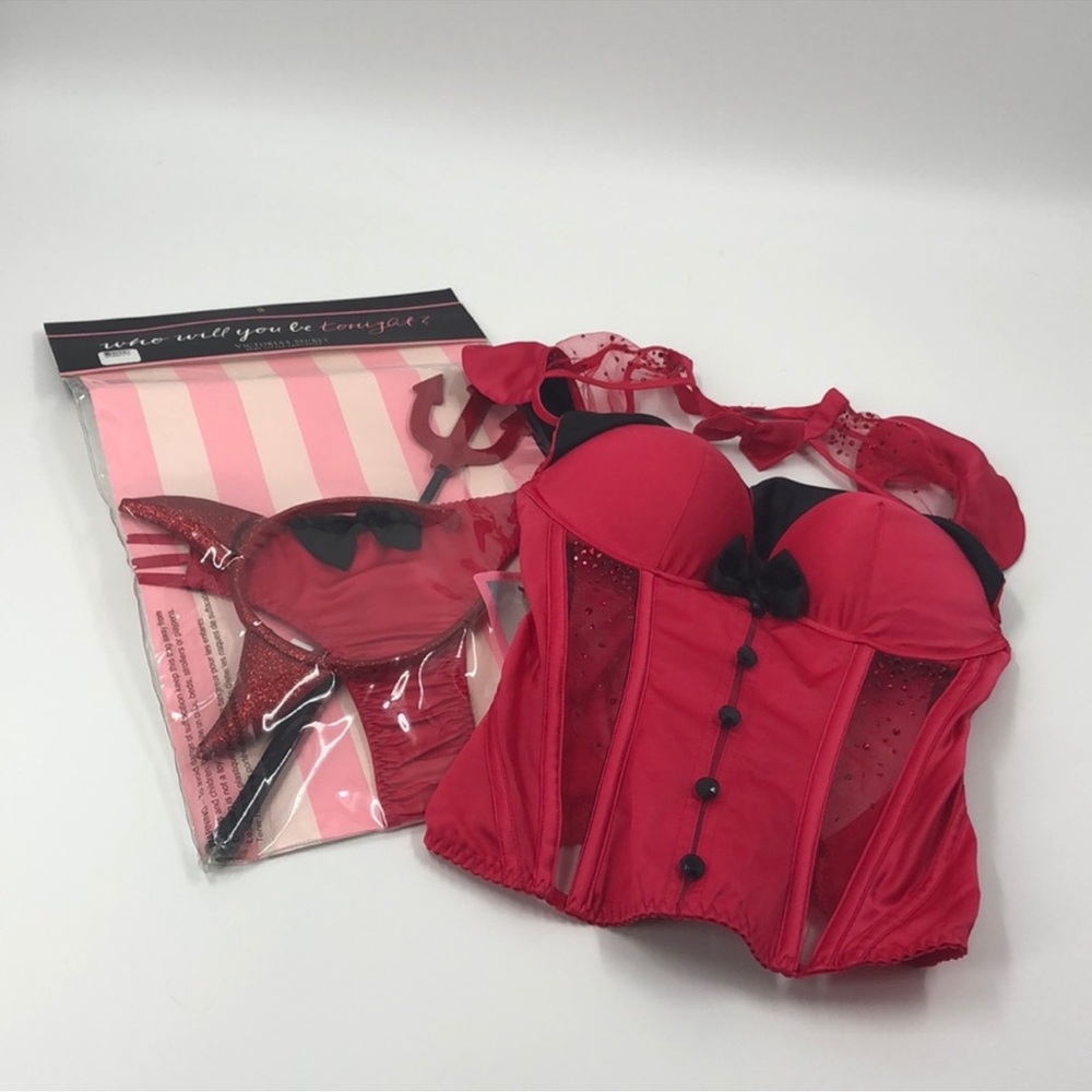 Victoria's Secret Sexy Little Devil who will you be tonight costume NWT - Picture 10 of 13